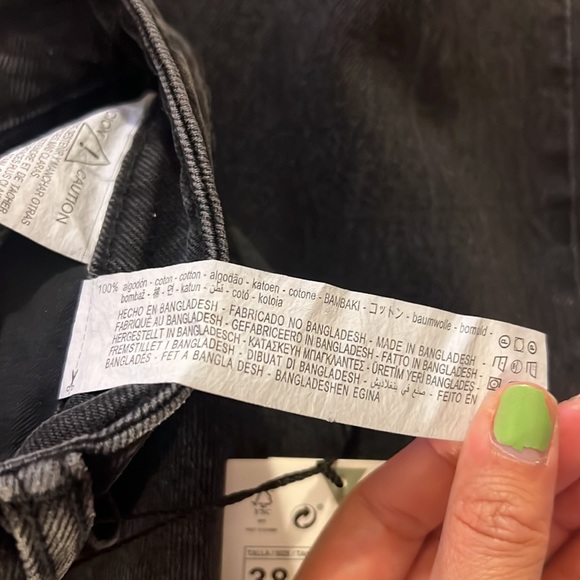 Black faded jeans Zara host pick - Picture 8 of 8